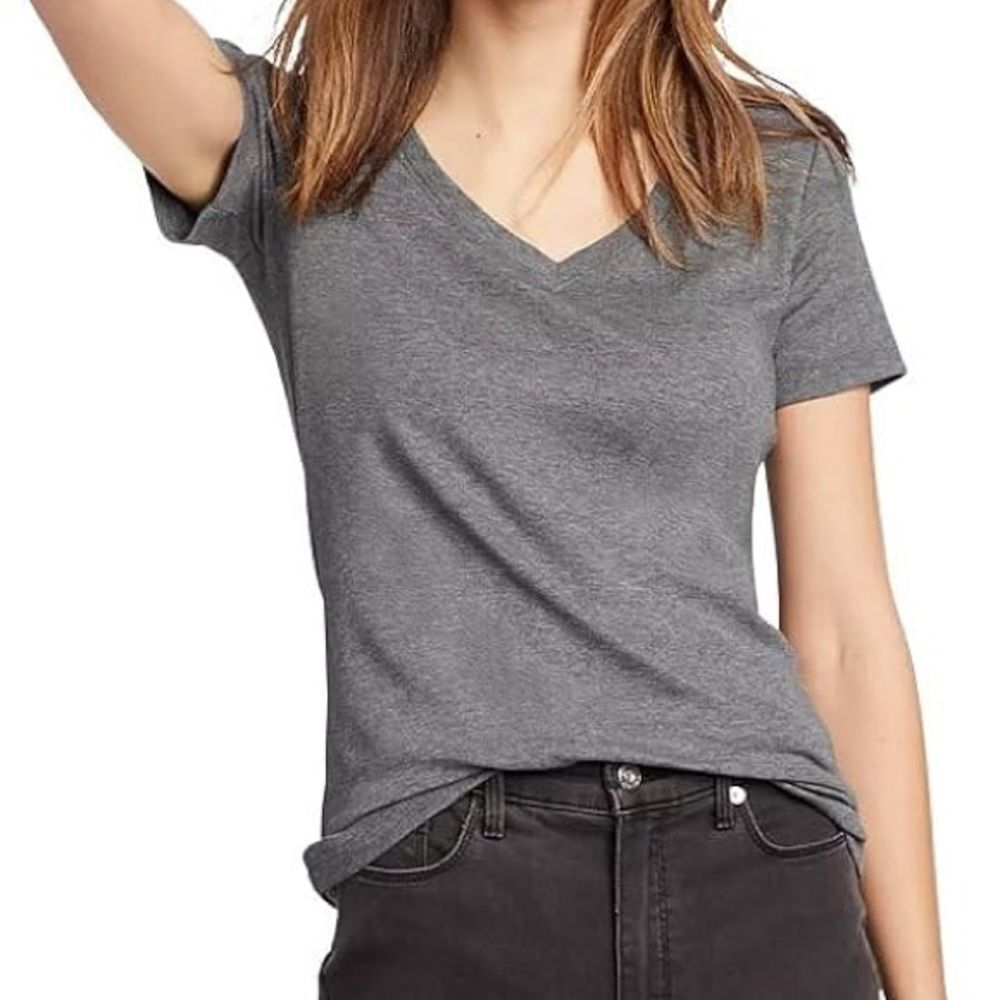 Danskin Now Gray V-Neck Semi Fitted Top size large heathered gray